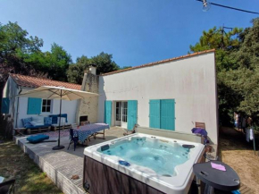 Maison familiale proche plage avec jacuzzi et Internet - FR-1-778-33